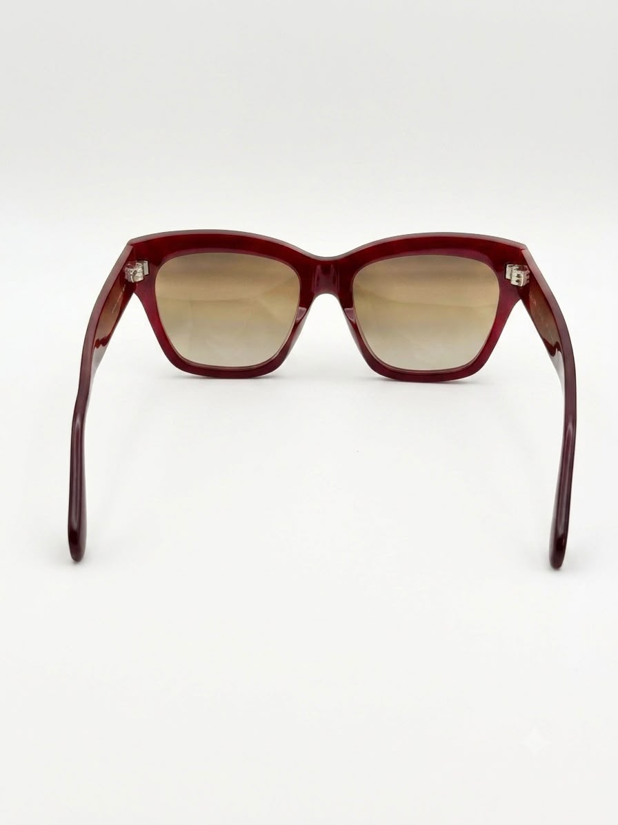 celina rouge - image 3