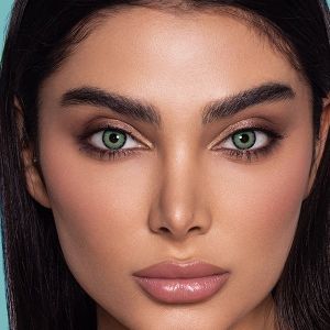 Celena – Glam Green